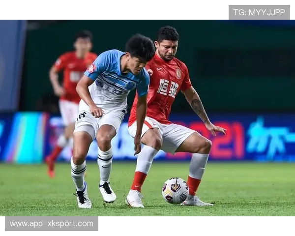 湘西与张家界德比战0比0握手言和，双方无缘进球